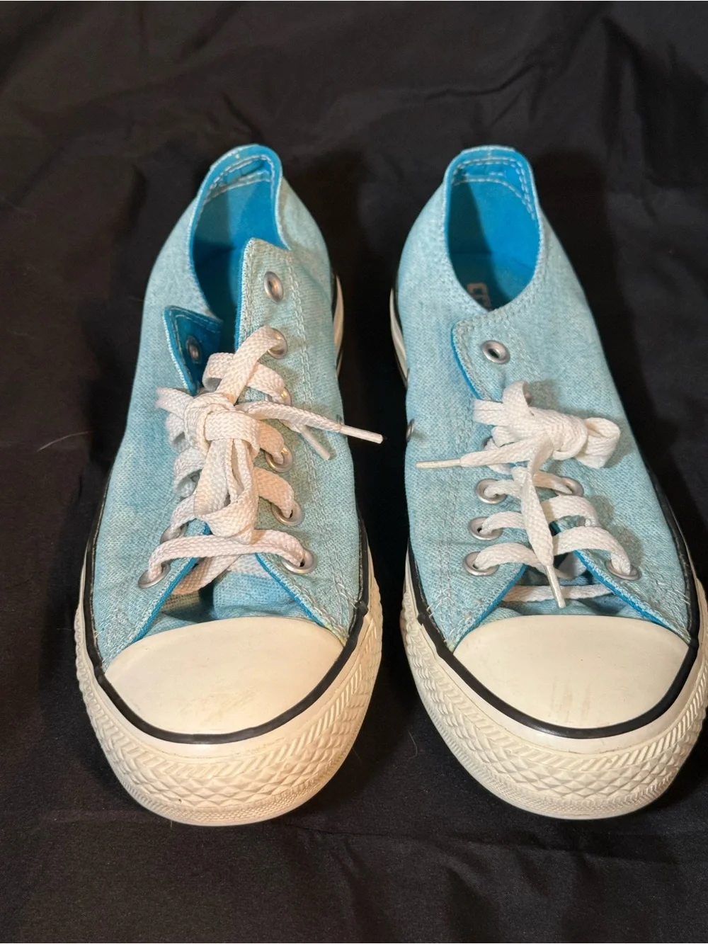 Unisex Converse Light Blue Canvas Low-Top Sneakers with White Accents - Picture 1 of 5